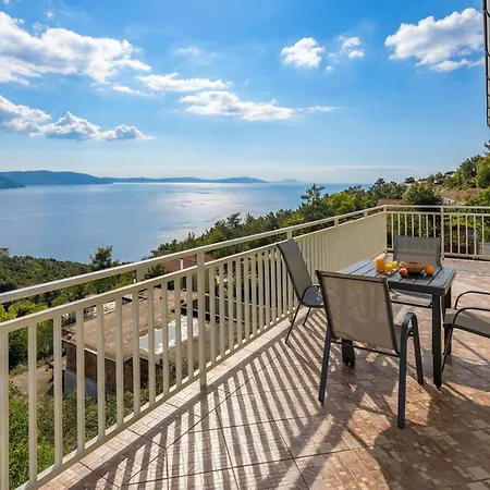 Apartman Sea View Magda Plomin