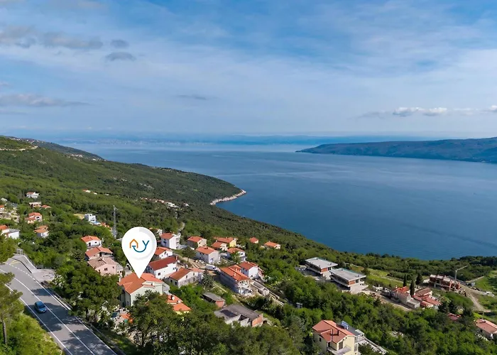 Sea View Magda Apartman Plomin