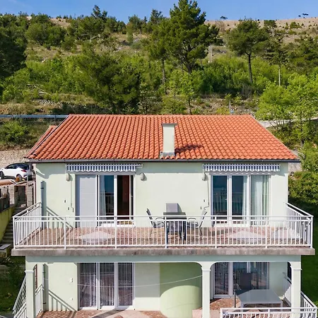 Seaview House Magda Apartment