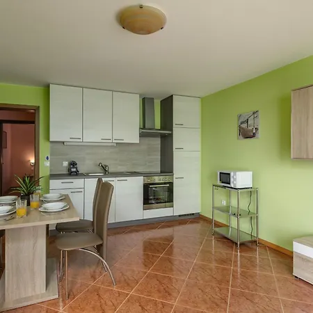 Appartamento Sea View Magda *